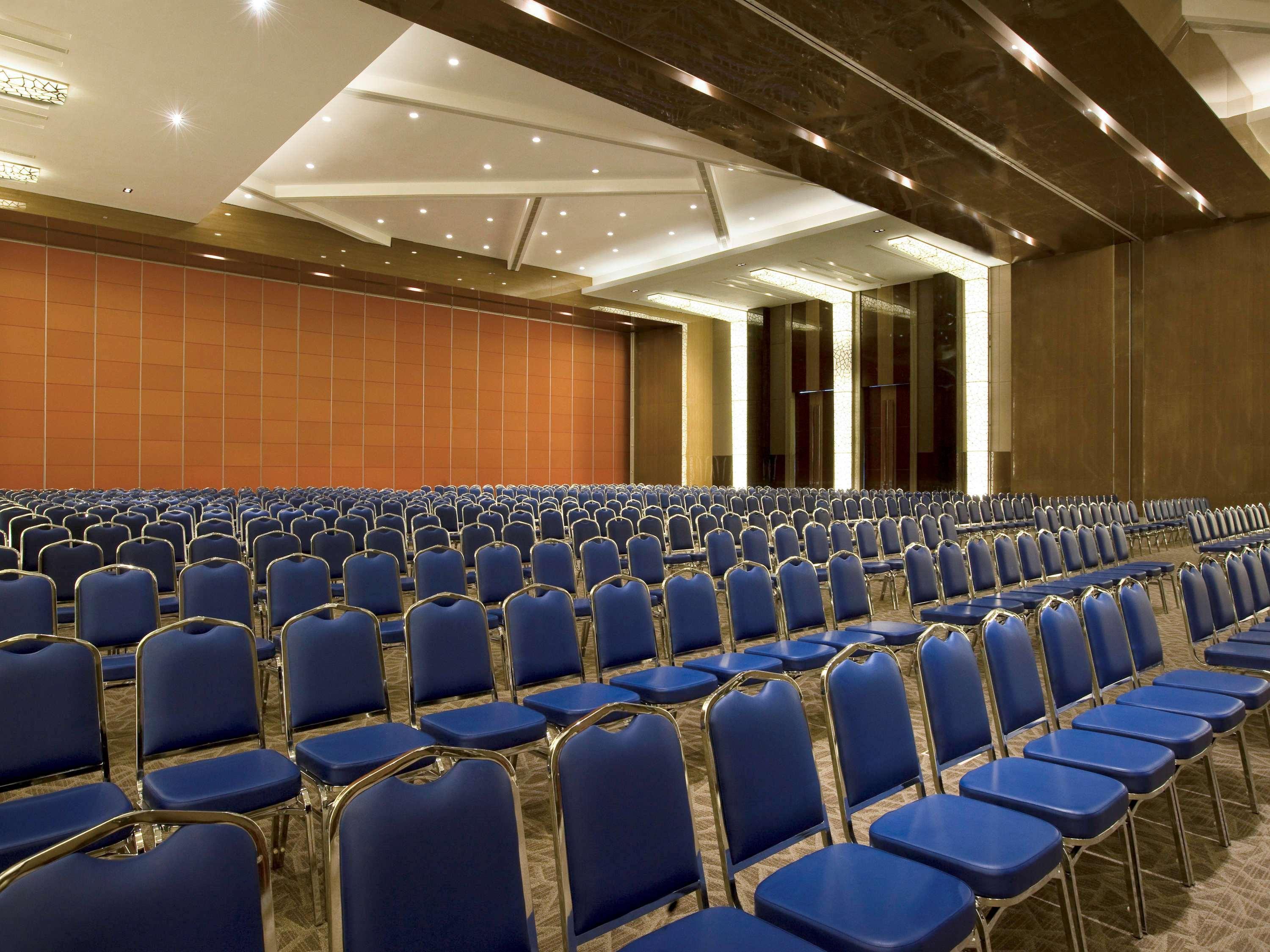 Novotel Bangka Hotel & Convention Center Pangkal Pinang Esterno foto