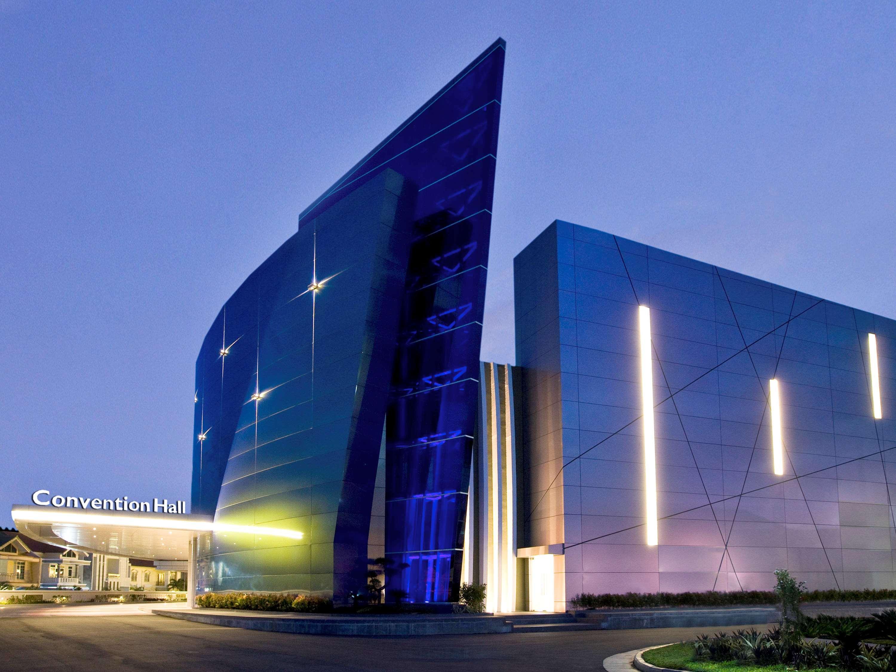 Novotel Bangka Hotel & Convention Center Pangkal Pinang Esterno foto
